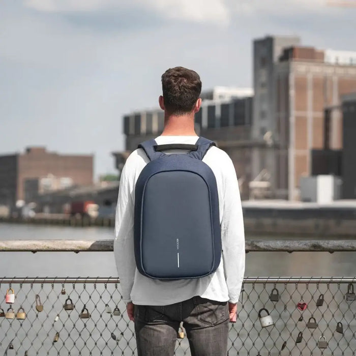 XD ДИЗАЙН РАНИЦА ПРОТИВ КРАЖБА BOBBY HERO XL NAVY P/N: