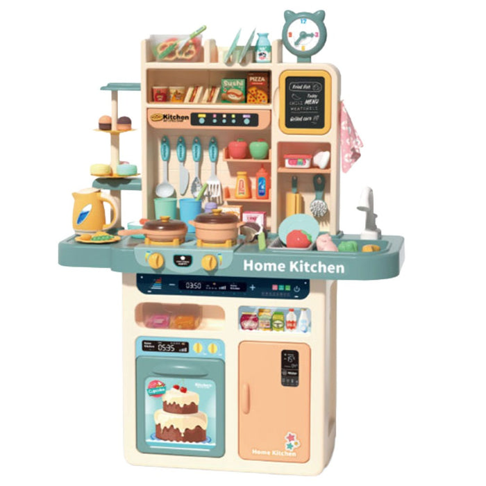 Кухня с Течаща Вода и Хладилник
