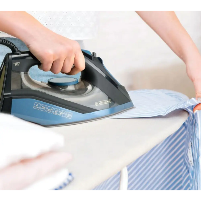 Ютия Black + Decker BXIR2801E