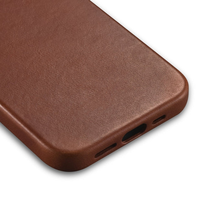 Кейс от естествена кожа iCarer Oil Wax Premium за iPhone 14 Pro Max, магнитен, съвместим с MagSafe, Кафяв (WMI14220704-RB)