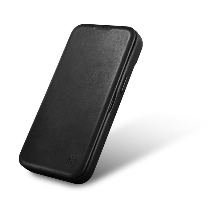 Флип Кейс от естествена кожа iCarer CE Oil Wax Premium за iPhone 14 Plus, магнитен, съвместим с MagSafe, Черен (AKI14220707-BK)