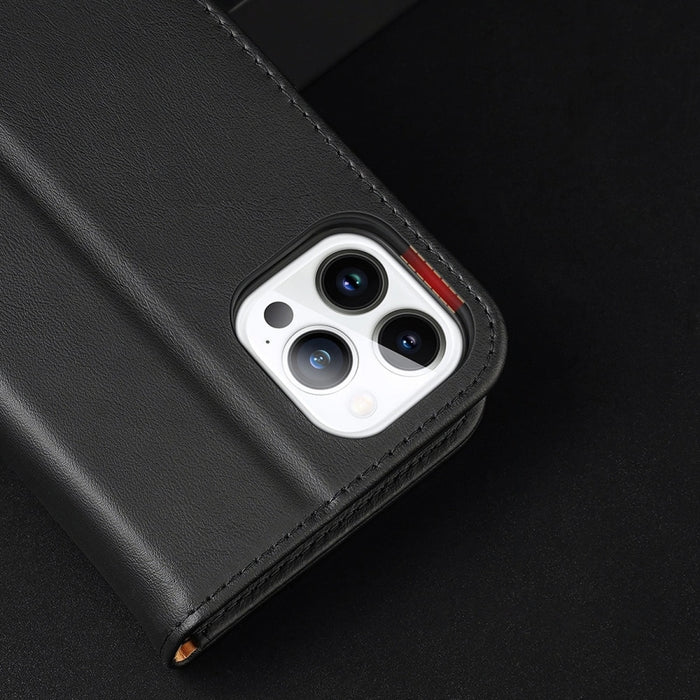 Кожен калъф с отделение за карти Dux Ducis Hivo за iPhone 14 Pro Max, червен