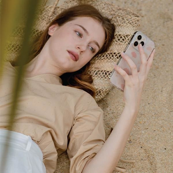 Кейс Uniq Coehl Meadow за iPhone 14 6.1" розов / пролетно розово