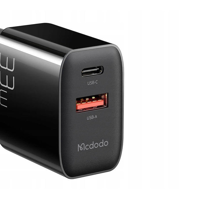 Адаптер Mcdodo CH-0922, USB + USB-C, 33W, с USB-C кабел, 1.2m, черен
