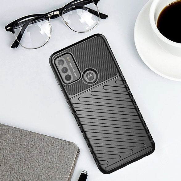 Гъвкав TPU кейс Thunder Case за Motorola Moto G50 Черен