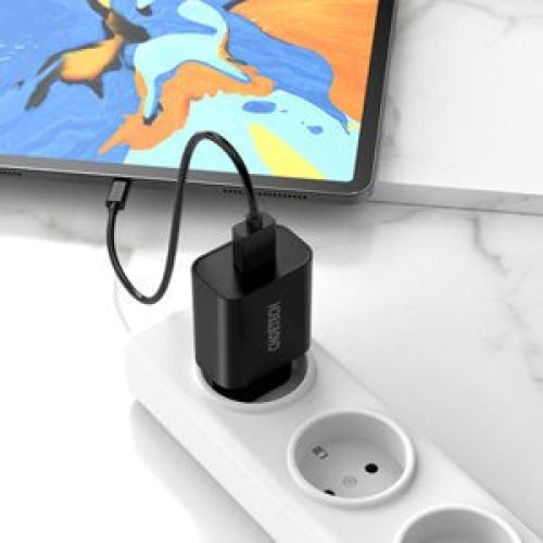 Зарядно устройство Choetech USB 18W Черен