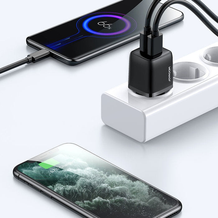 Зарядно устройство Joyroom L-2A121, 2x USB, 12W, 2.4A, 5V, бяло
