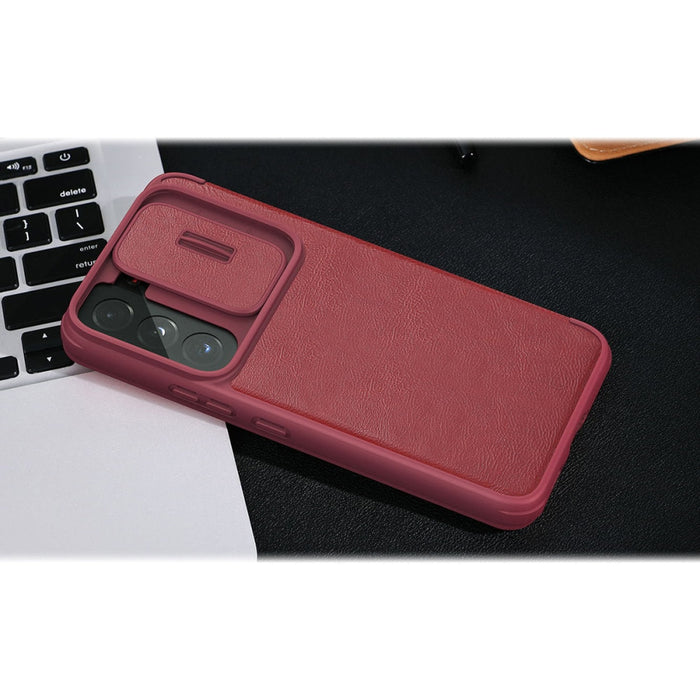 Кейс Nillkin Qin Leather Pro за Samsung Galaxy S22 , със защита за камерата, Кафяв