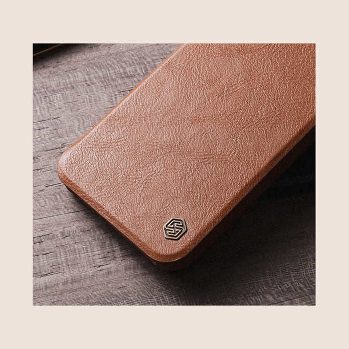 Кейс Nillkin Qin Leather Pro за Samsung Galaxy S22 + (S22 Plus) , със защита за камерата, Черен