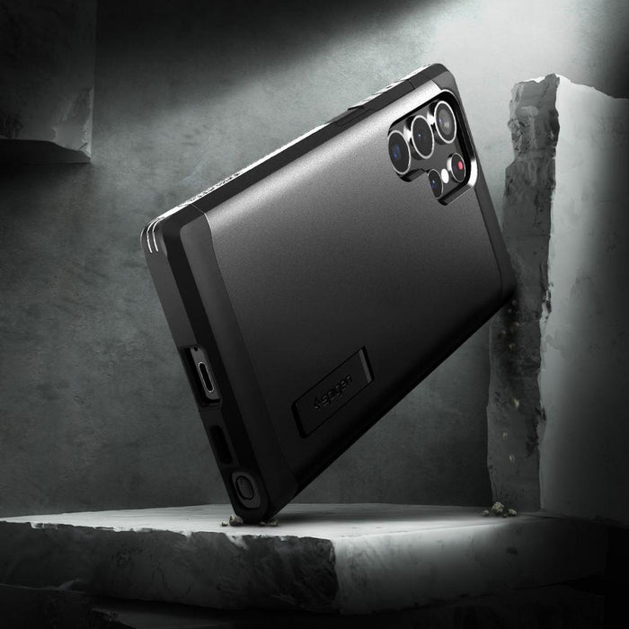 Калъф за Samsung Galaxy S22 Ultra Spigen Tough Armor черен