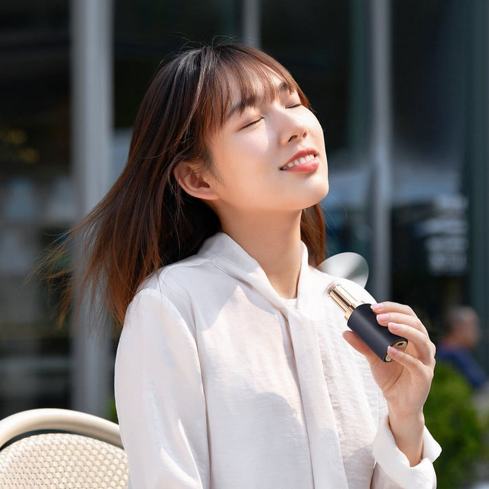 Преносим мини вентилатор Baseus Square Tube